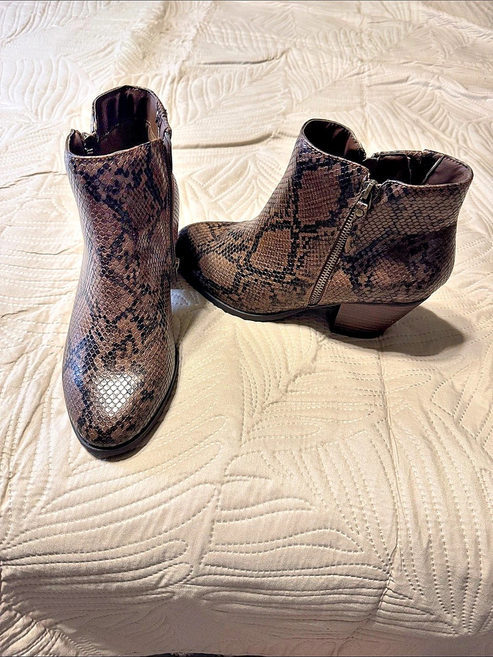 Lane Bryant Snake Print Ankle Boots US 9 NWT